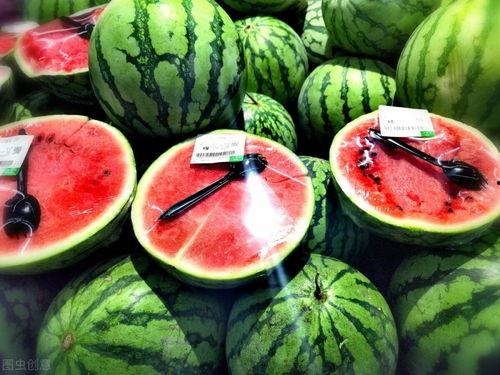 吃瓜网红的各种八卦图片,吃瓜群众眼中的八卦风云录